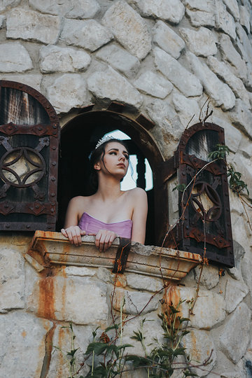 The Crown Inspired Photo Shoot - Photos by Bethany Bee