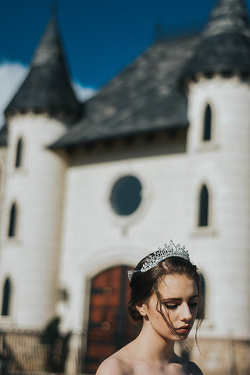 The Crown Inspired Photo Shoot - Photos by Bethany Bee